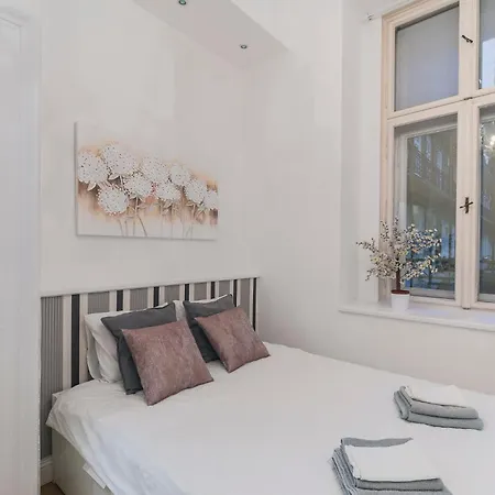 Apartment Nagydiofa Budapest