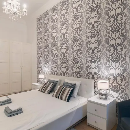 Nagydiofa Apartman *