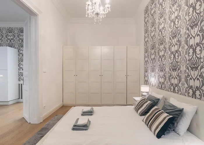 Nagydiofa * Budapest